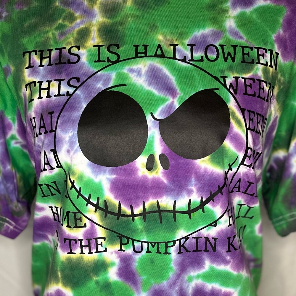 Custom tie dye graphic tee unisex sz M Nightmare Before Christmas